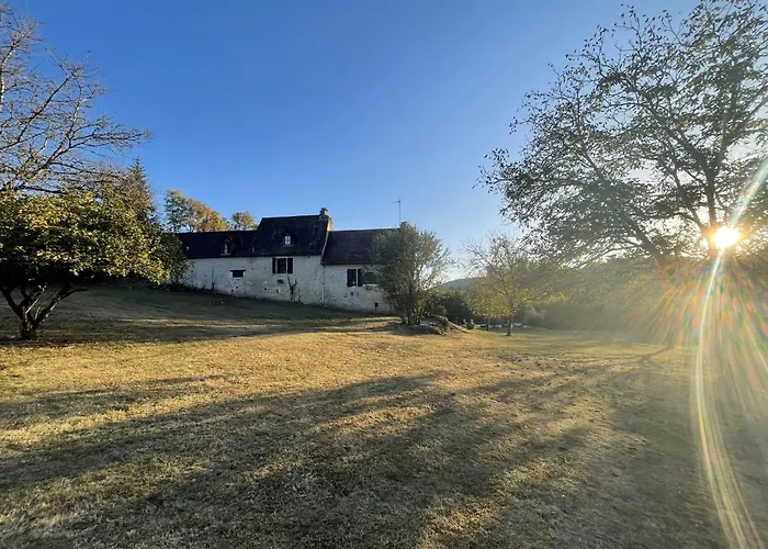Domaine Du Bonheur En Pierre Avec Piscine, Proche Sarlat