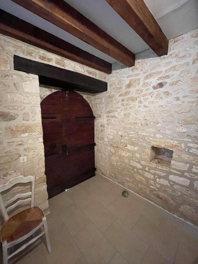Holiday home Domaine Du Bonheur En Pierre Avec Piscine, Proche Sarlat Carlux