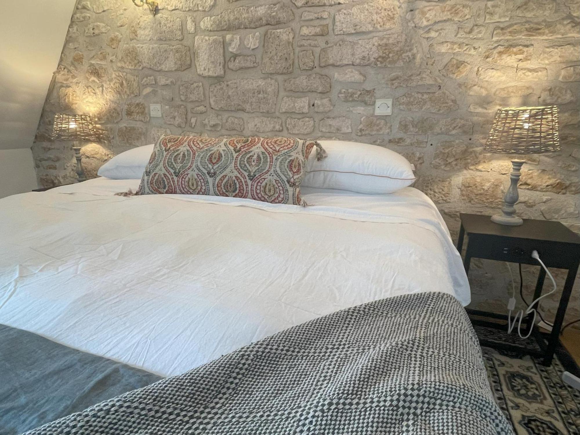 Holiday home Domaine Du Bonheur En Pierre Avec Piscine, Proche Sarlat Carlux